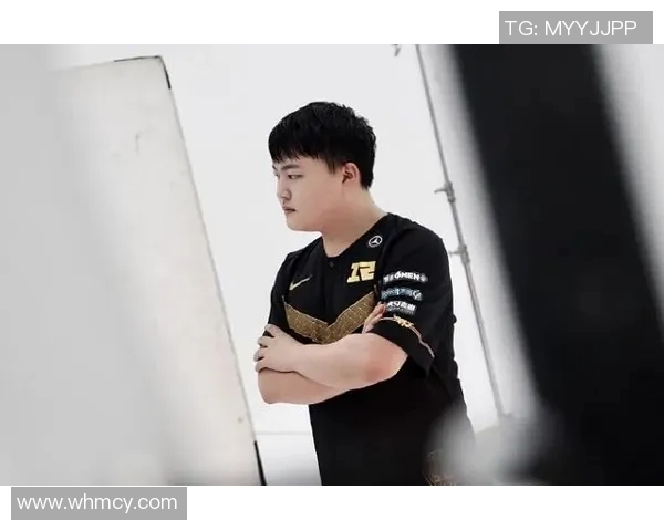 足球明星背后的小黑子现象揭示了什么样的真相与挑战