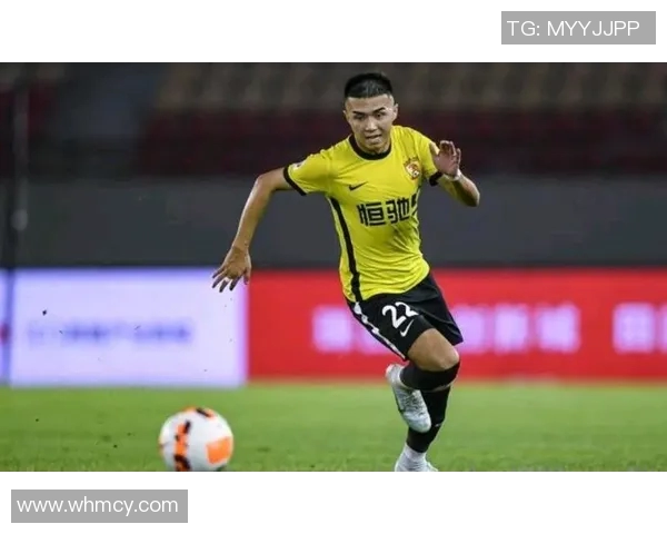 新秀及年轻球员崭露头角助力球队崛起展现未来无限可能